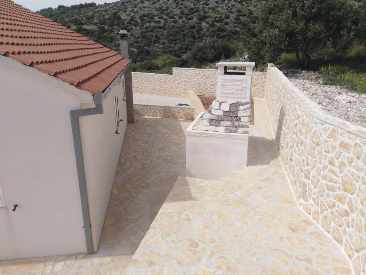 Apartments Braco Seget Vranjica Exterior photo